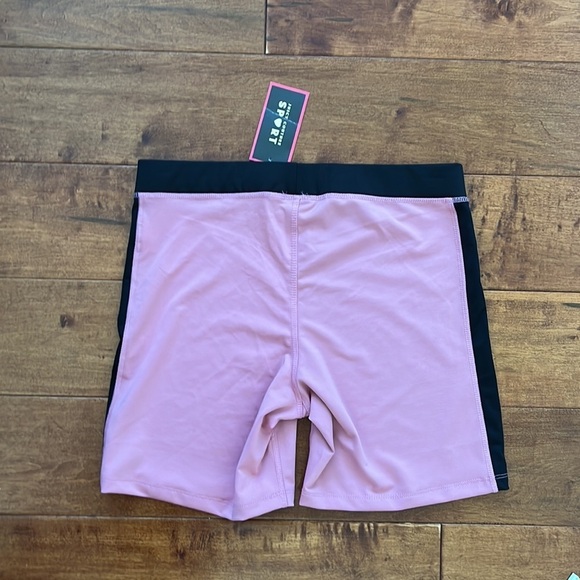 NWT Juicy Couture Active Short Pink and Black Size M - Picture 9 of 13
